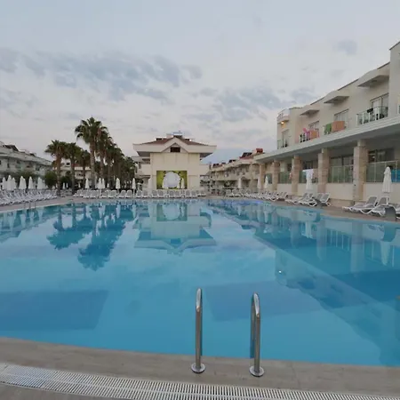 Dream Family Club Hotel 5*